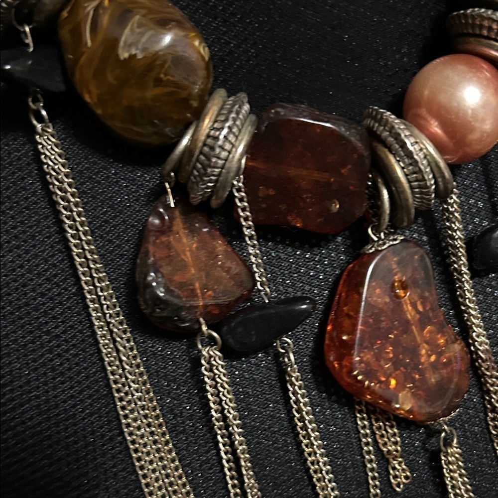 Elegant Multi-Stone Necklace - Picture 9 of 10